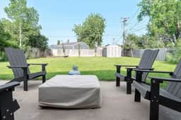 Charming Home- Pet-Friendly- LG Fenced Backyard