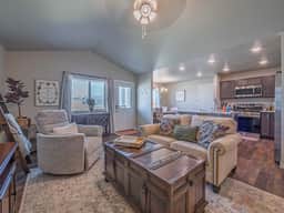 Isaac’s Nook in the Hills