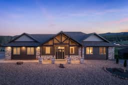 Luxury Black Hills Home with Views