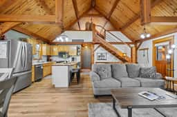 Whispering Pines Cabin