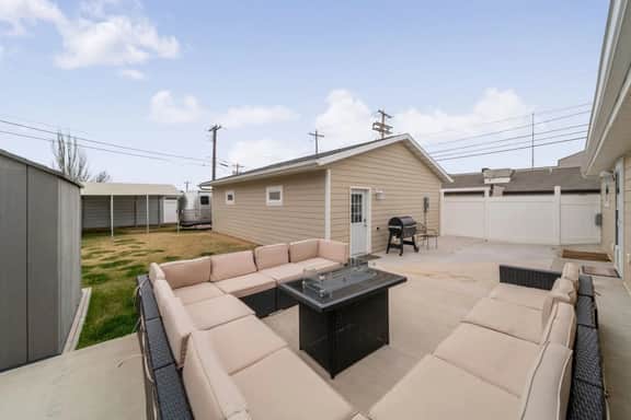 Mt Rushmore Duplex