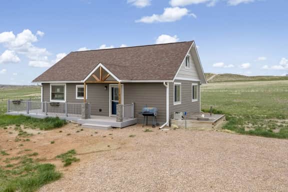 The Angostura Cabin - Image 4