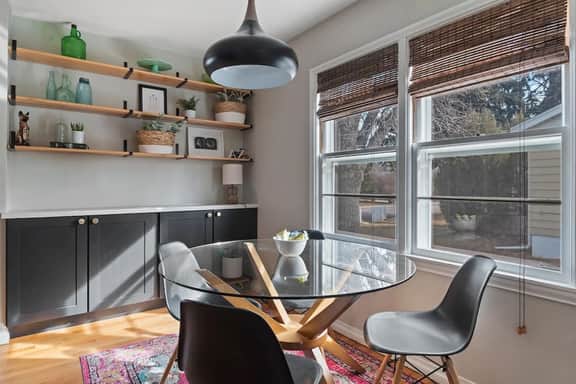 Walk to Parks- Pet Friendly-Top Neighborhood