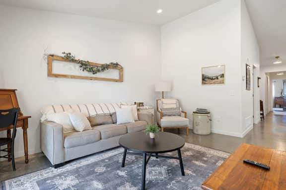 Urban Charm Nest