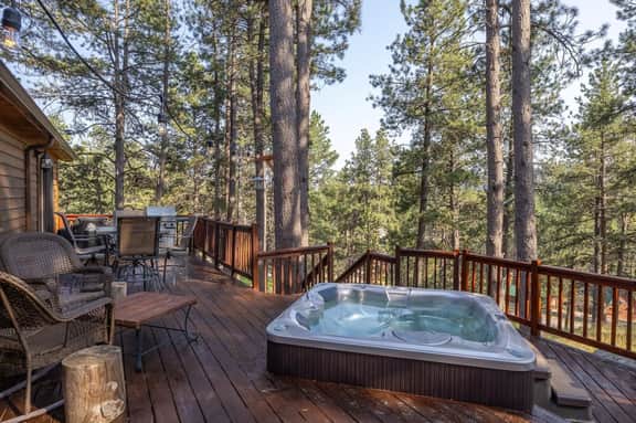 Whispering Pines Cabin